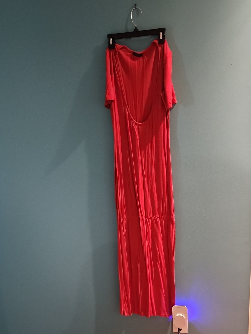 Jade Maxi Dress with Scoop Neck and Short Sleeves